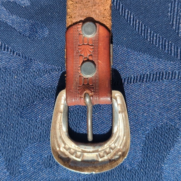 Vintage Belt - Picture 12 of 12